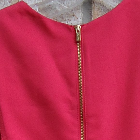 NWT. SIZE 4. CALVIN KLEIN sleeveless midi dress. - Picture 14 of 16